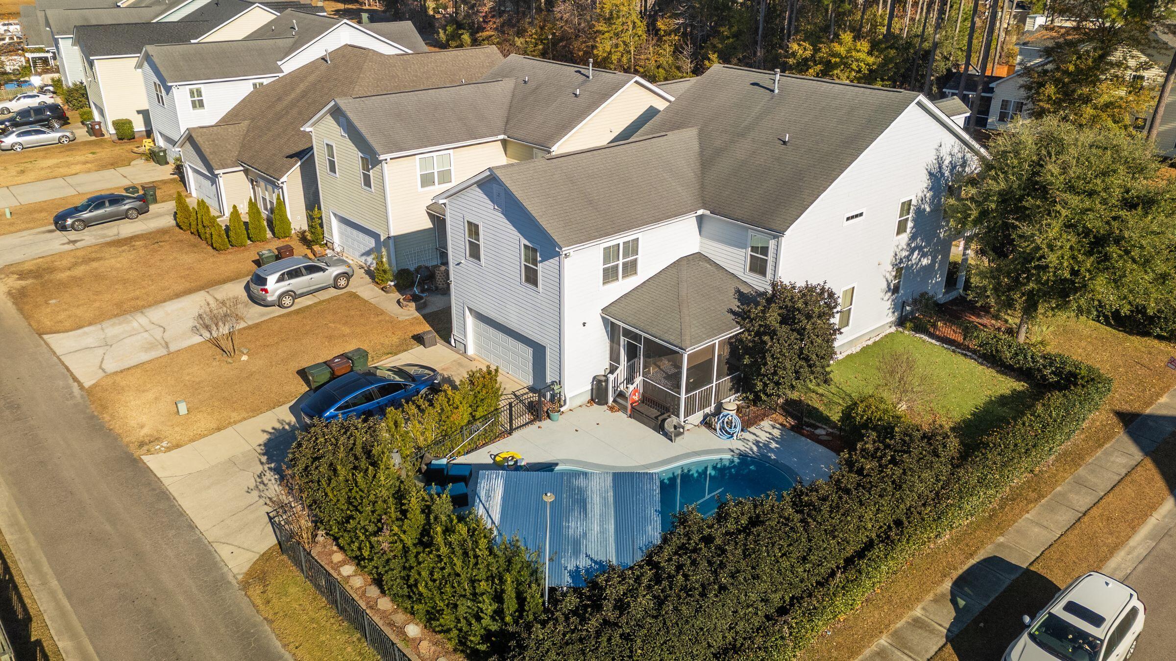 216 Foxbank Plantation Boulevard