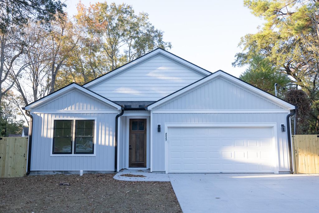 Photo of 4027 Gary Drive, North Charleston, SC 29405 (MLS # 25030496)
