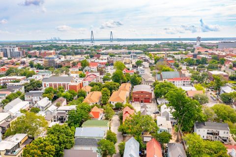 Single Family Residence in Charleston SC 167 Coming Street 55.jpg