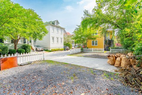 Single Family Residence in Charleston SC 167 Coming Street 48.jpg