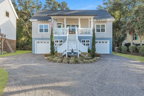 A home in Folly Beach