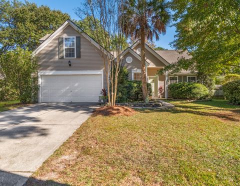 Photo of 2851 Curran Place, Mount Pleasant, SC 29466 (MLS # 25028855)