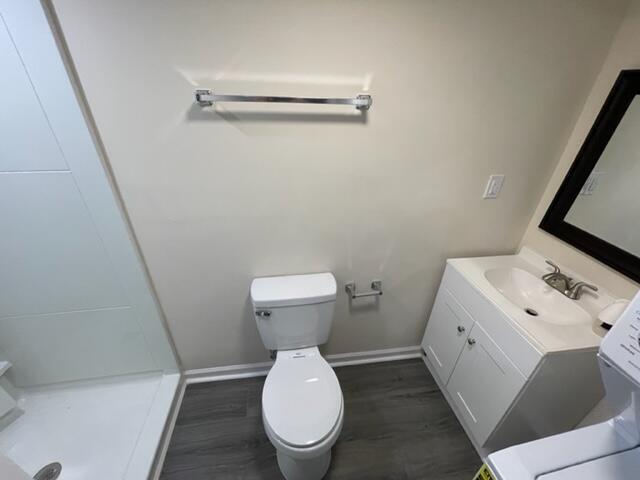 1916 Baxter Street A & B