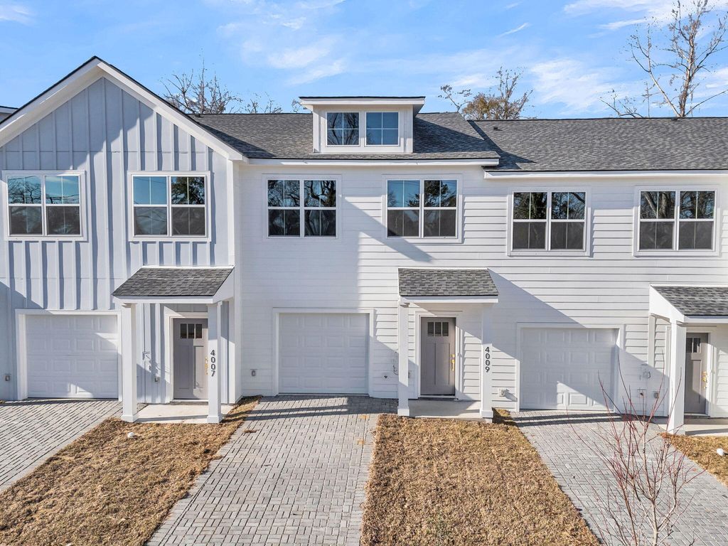 Photo of 4009 Gravely Avenue, North Charleston, SC 29405 (MLS # 26005817)