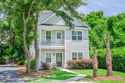Photo of 1242 Schirmer Street, Mount Pleasant, SC 29464 (MLS # 25027306)
