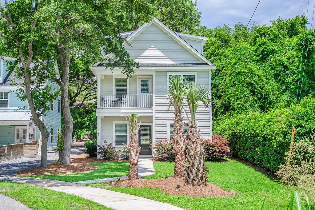 Photo of 1242 Schirmer Street, Mount Pleasant, SC 29464 (MLS # 25027306)