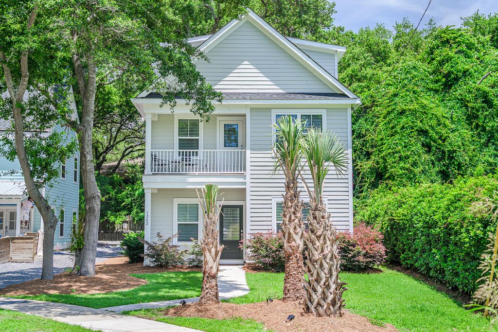 Photo of 1242 Schirmer Street, Mount Pleasant, SC 29464 (MLS # 25027306)