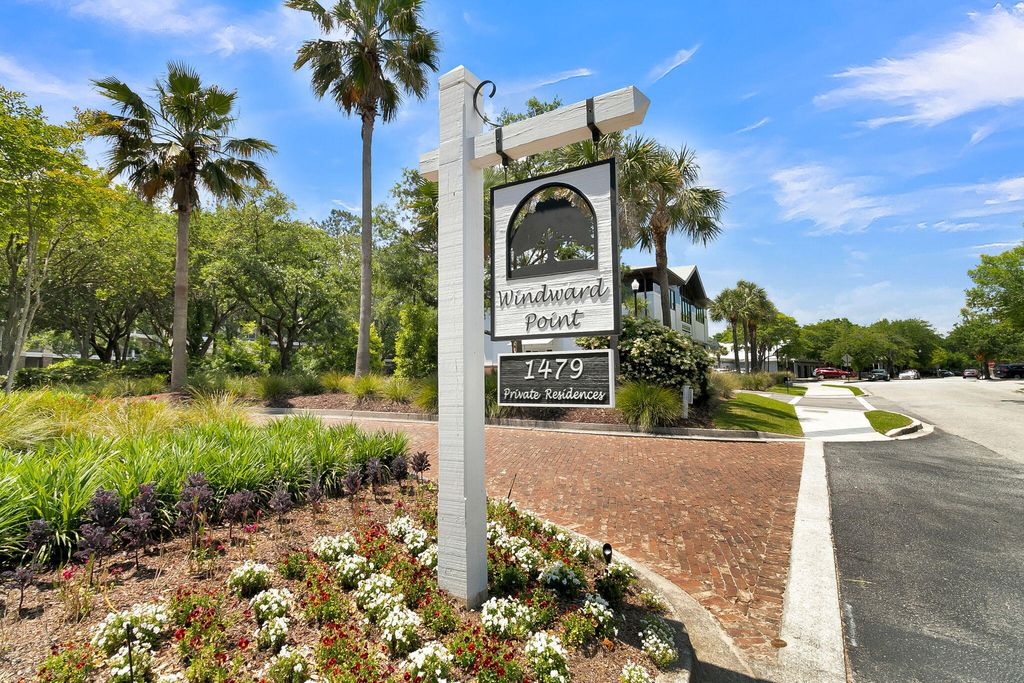 Photo of 1479 Long Grove Drive #208, Mount Pleasant, SC 29464 (MLS # 26010674)