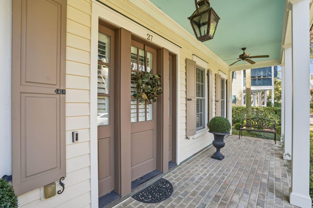 Photo of 27 Fairhope Road, Mount Pleasant, SC 29464 (MLS # 25031512)