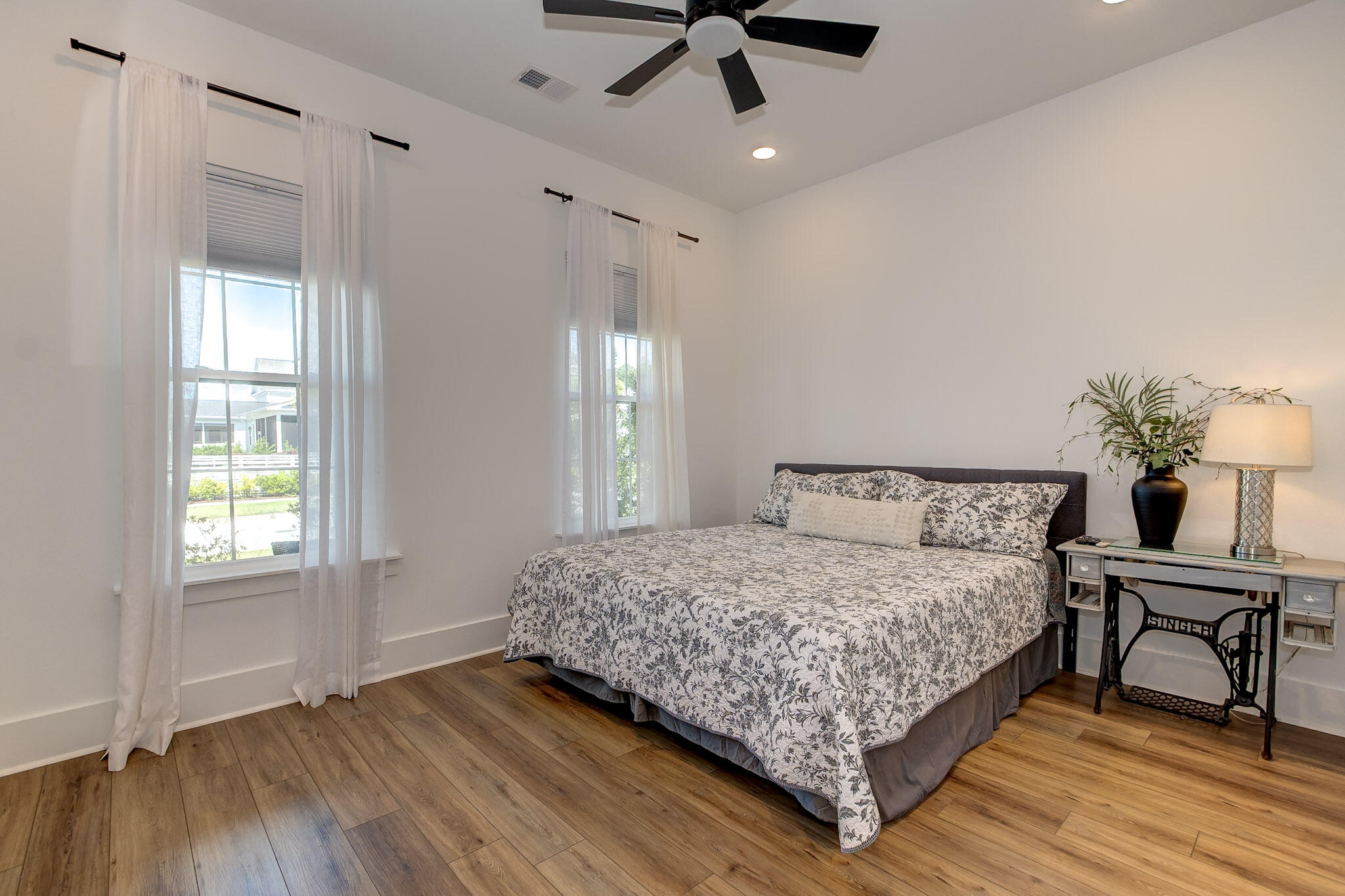 106 Sandy Bend Lane