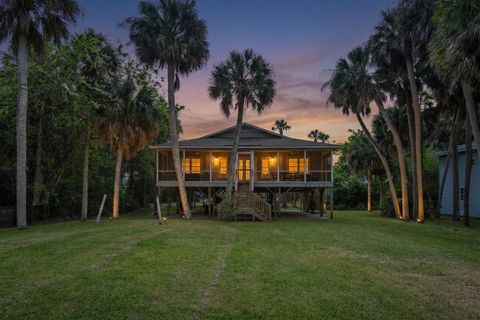 1522 Dorothy Street Edisto Island SC 29438