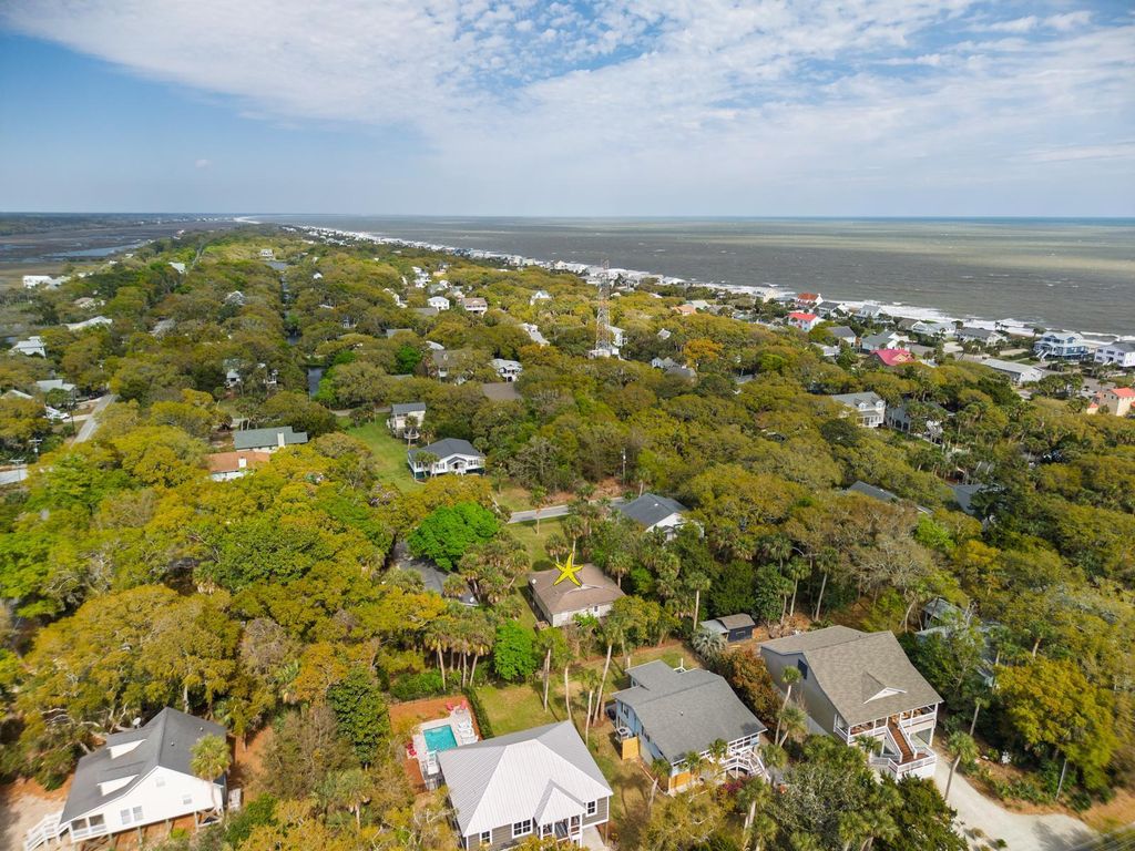 Photo of 1522 Dorothy Street, Edisto Island, SC 29438 (MLS # 26009390)