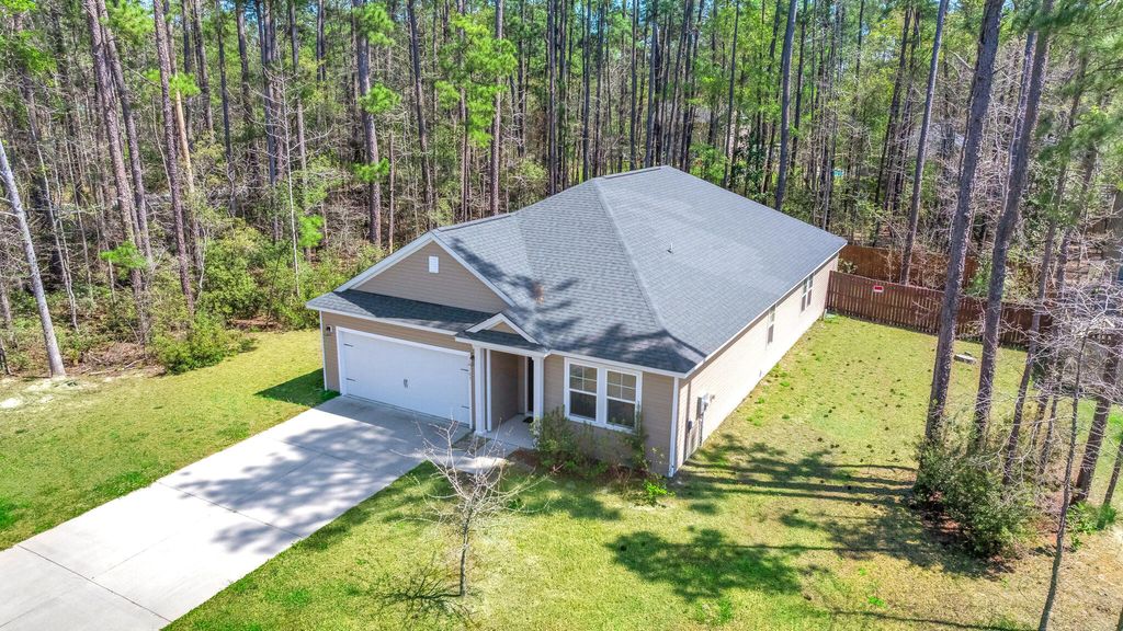 Photo of 103 Cooper Drive, Summerville, SC 29483 (MLS # 26008429)