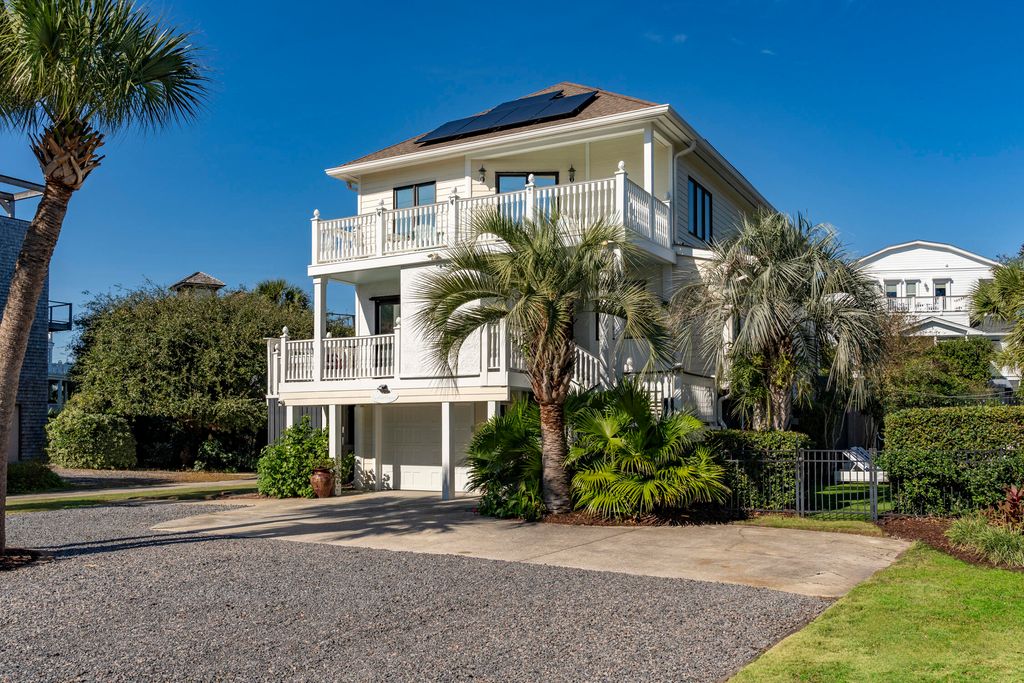 Photo of 109 Carolina Boulevard, Isle of Palms, SC 29451 (MLS # 25016852)