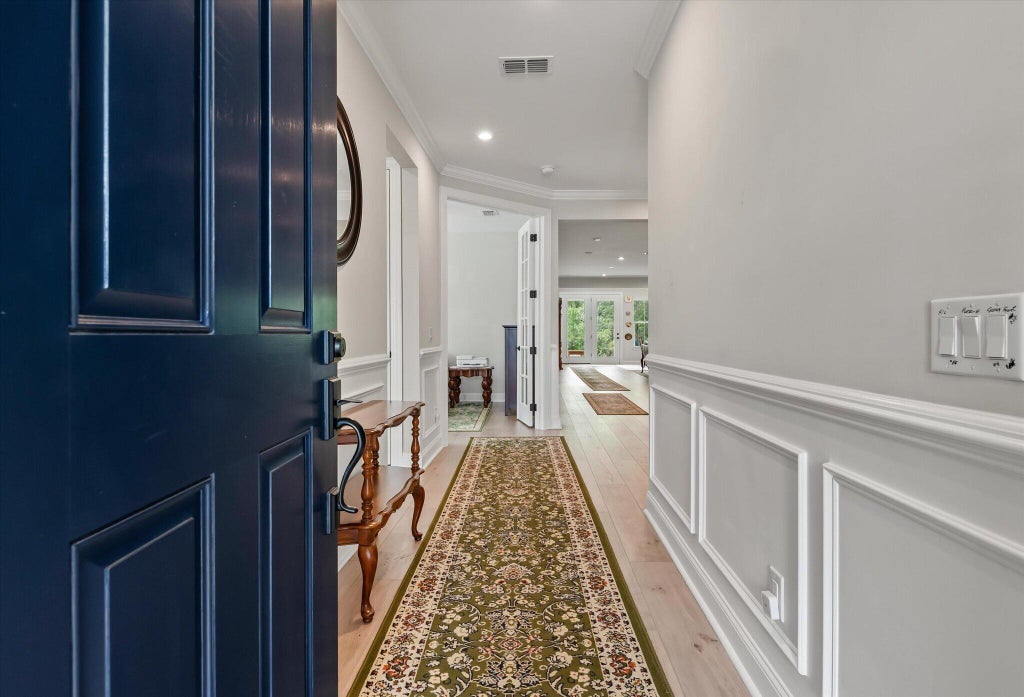 Photo of 395 Seaside Trail, Summerville, SC 29486 (MLS # 26024834)