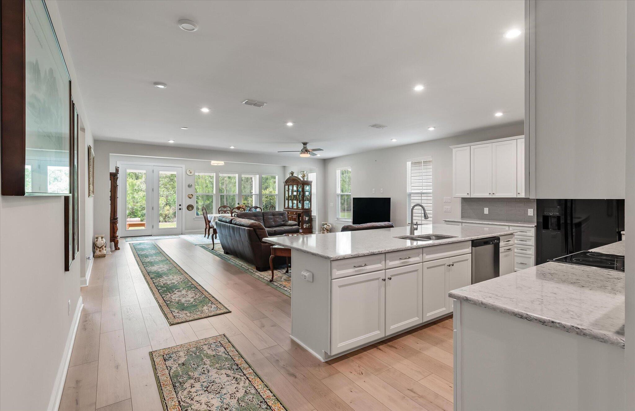 395 Seaside Trail
