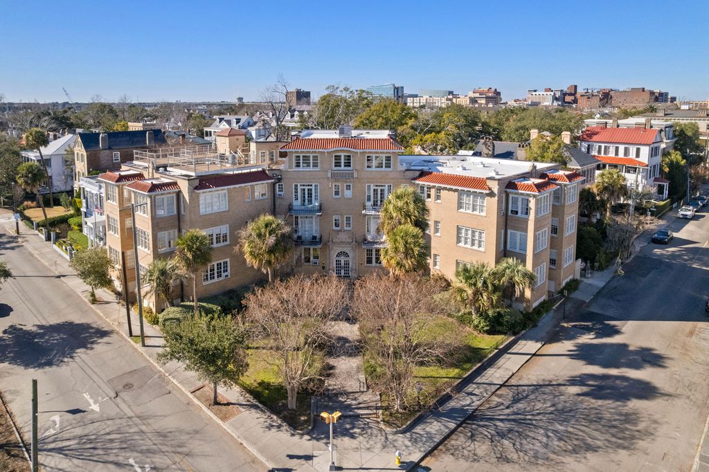 Photo of 63 Rutledge Avenue #10, Charleston, SC 29401 (MLS # 26003535)