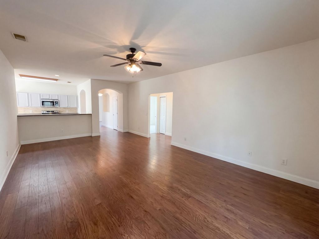 Photo of 258 Westbrooke Road, Summerville, SC 29486 (MLS # 26006661)