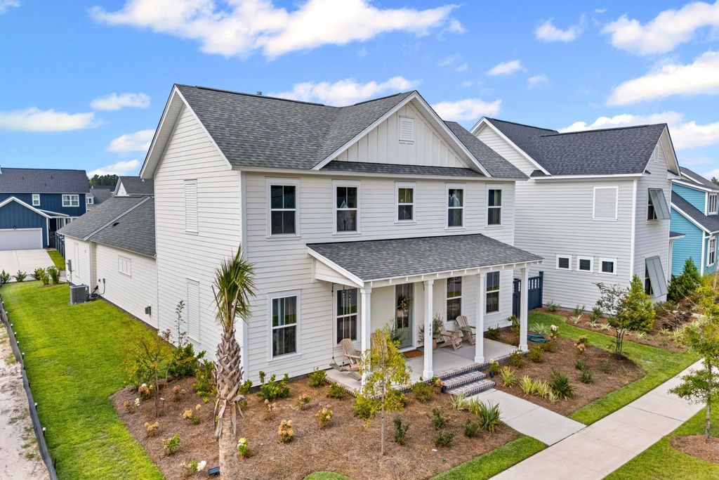 Photo of 448 Ripple Park Drive, Summerville, SC 29486 (MLS # 25024946)