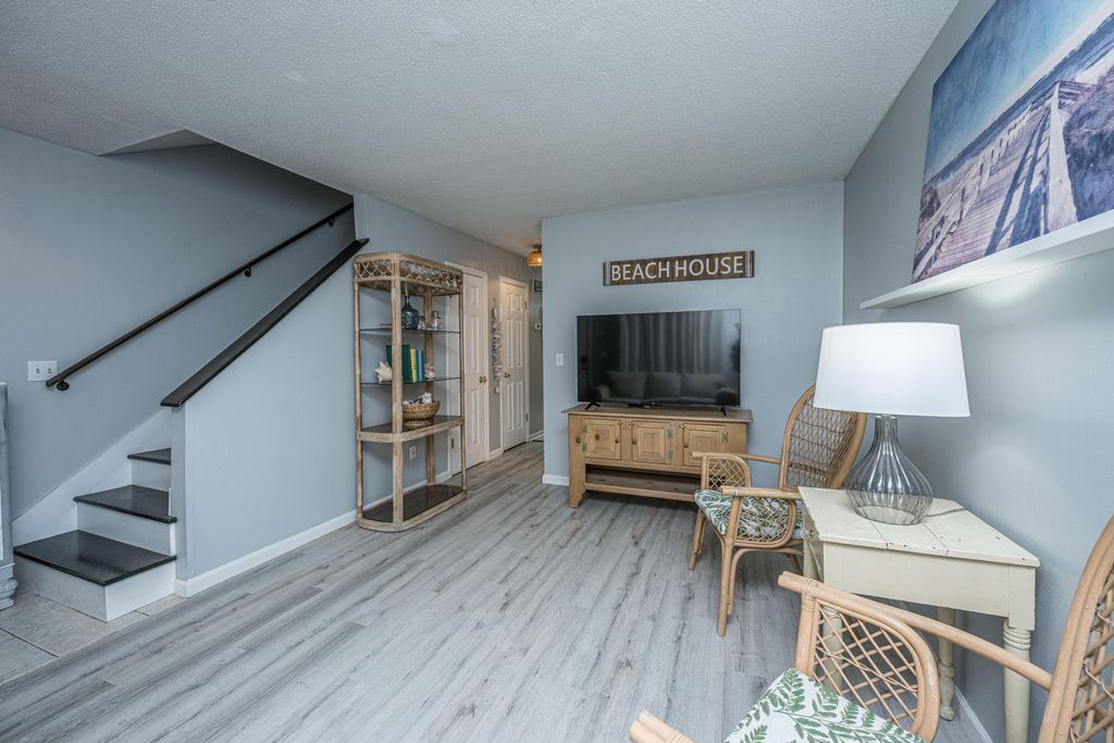 Photo of 294 Fleming Road #C, Charleston, SC 29412 (MLS # 26000763)