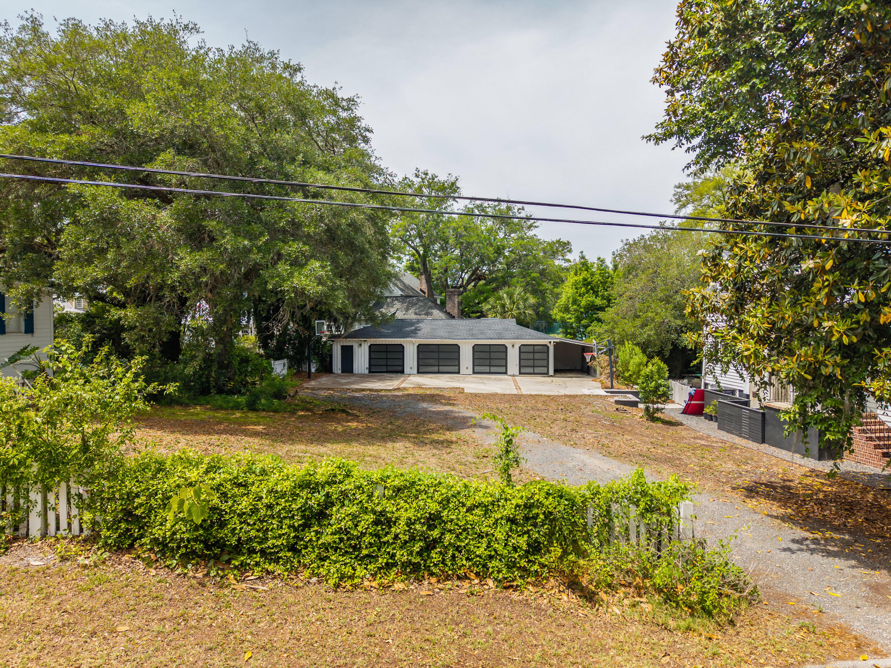 122 Mary Street