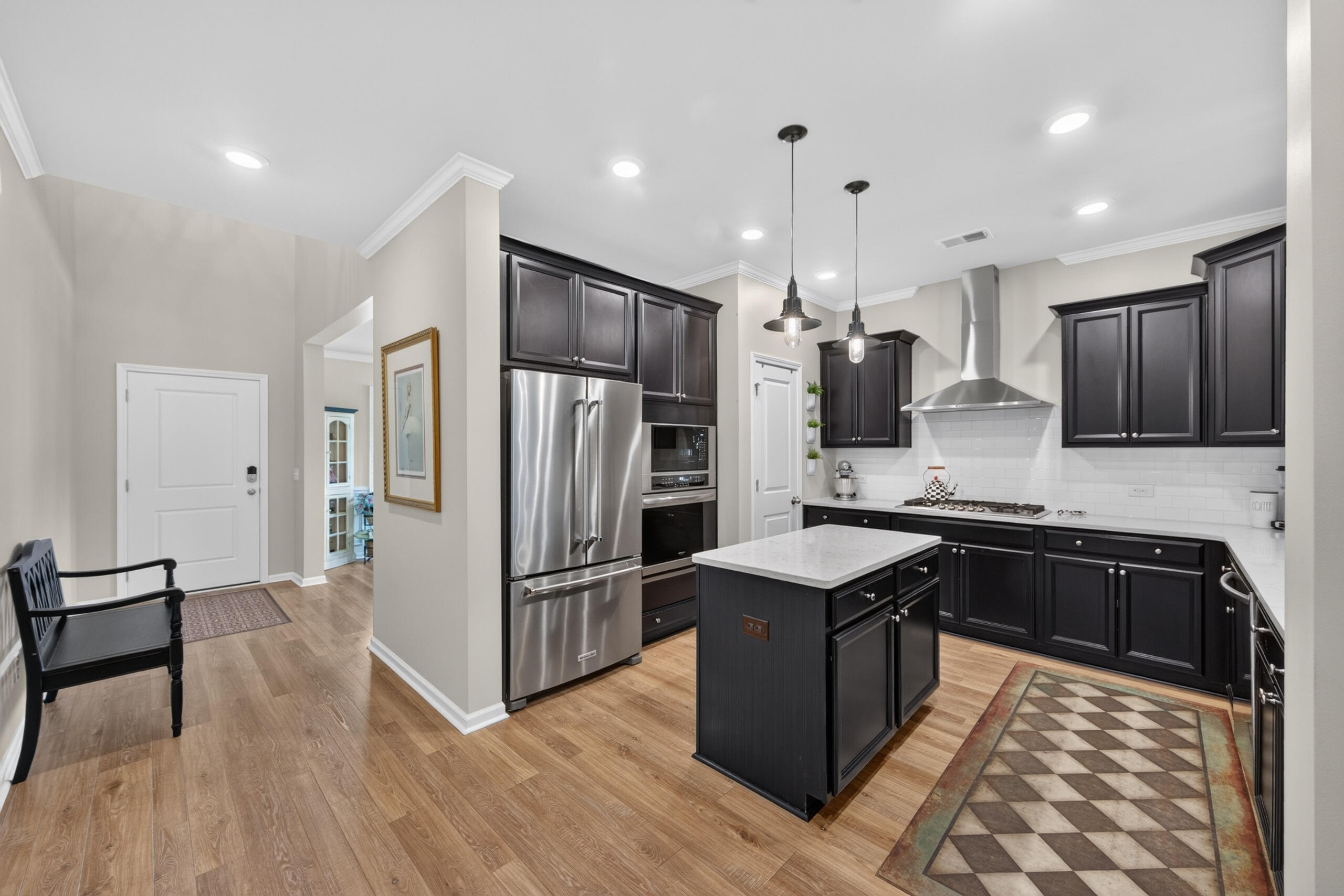 5001 Catfish Loop