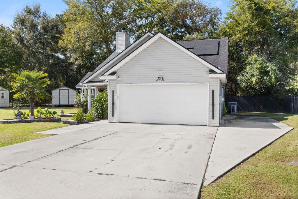 Photo of 1314 Lawton Court, Moncks Corner, SC 29461 (MLS # 26029003)