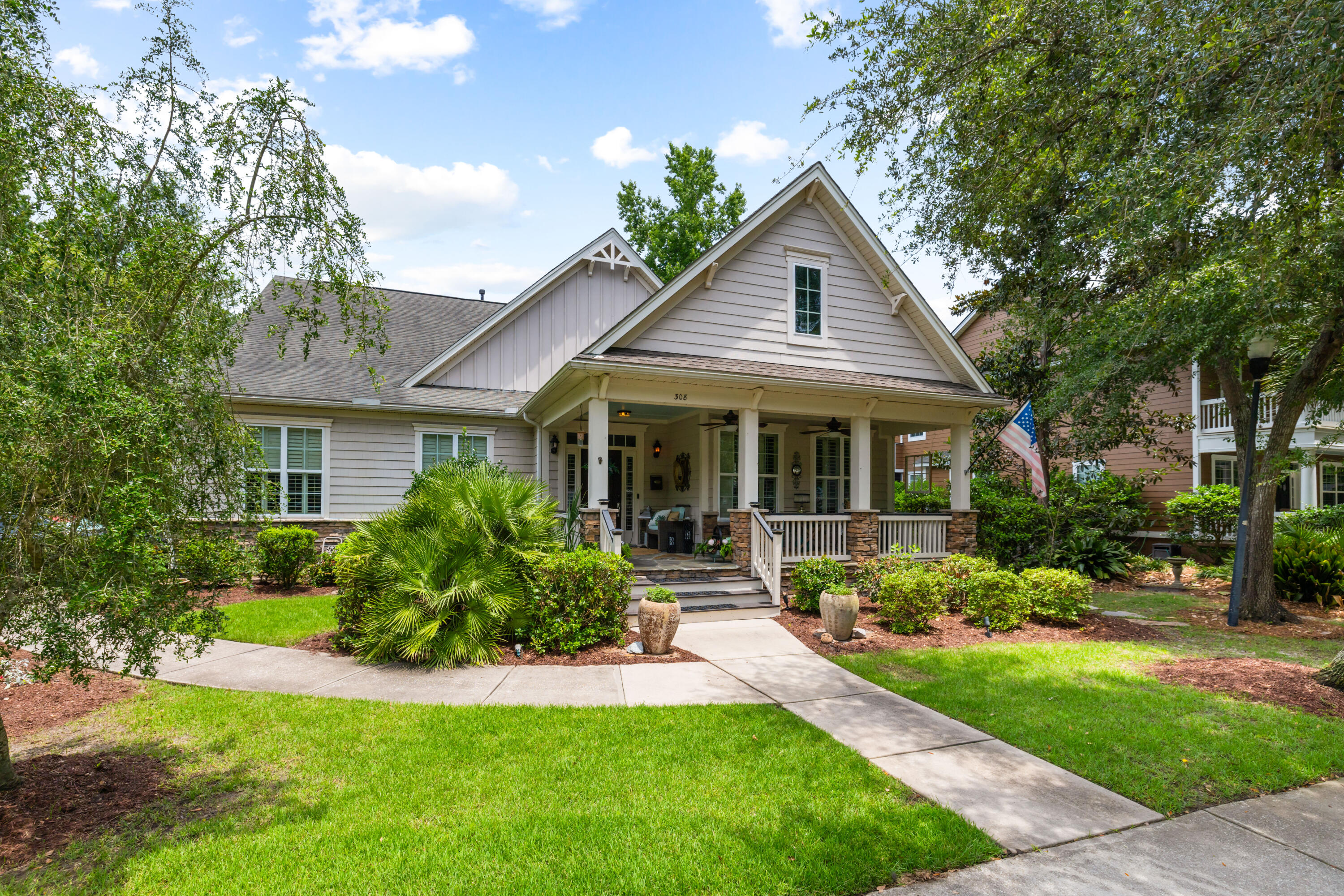 308 Hundred Oaks Parkway