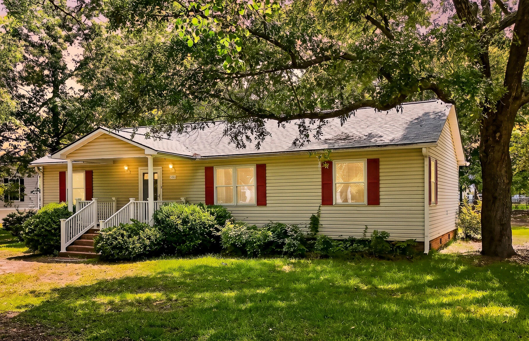 1104 Longpoint Road, Cross, SC, 29436