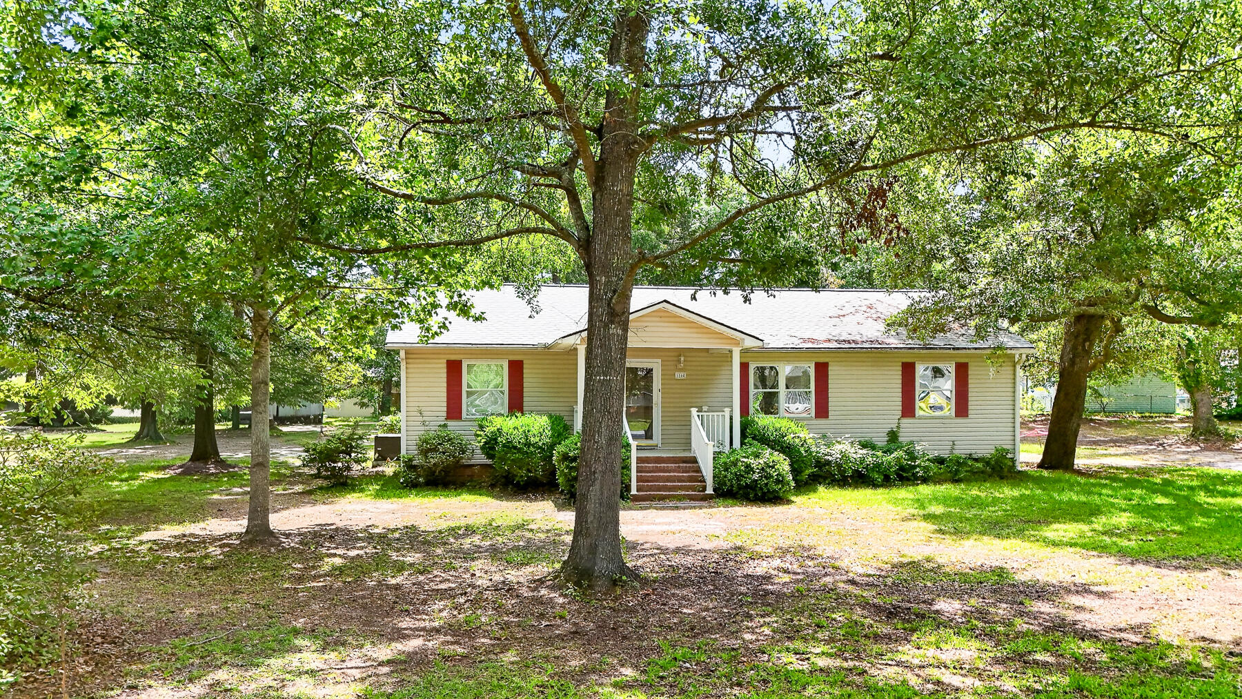 1104 Longpoint Road