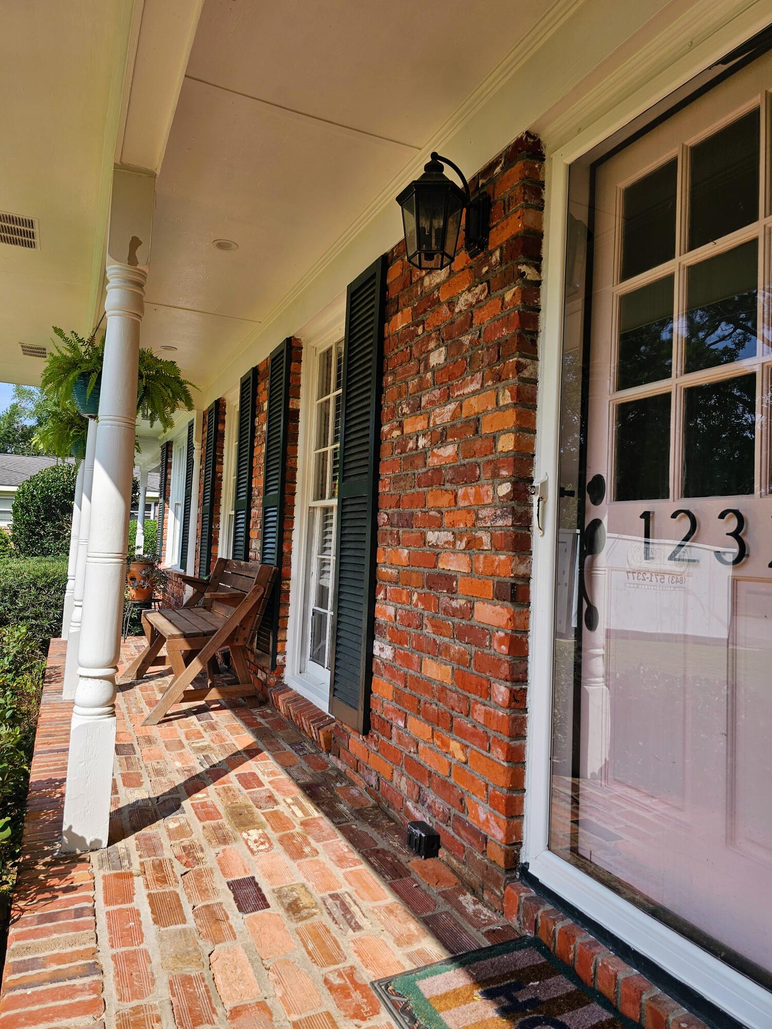 1232 W Capers Road