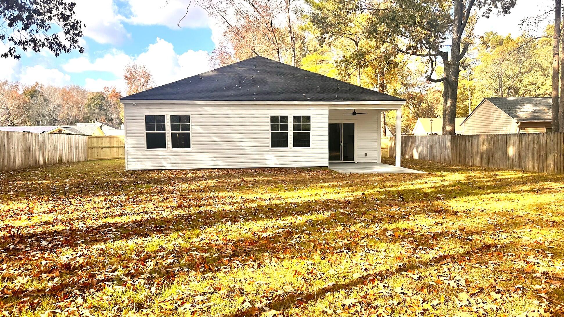 3417 Smoketree Court