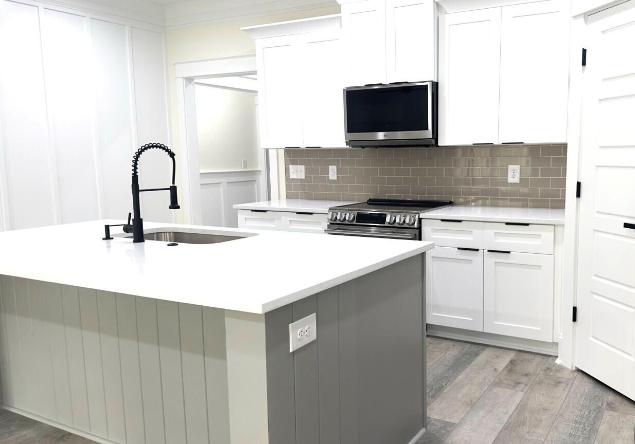 3417 Smoketree Court