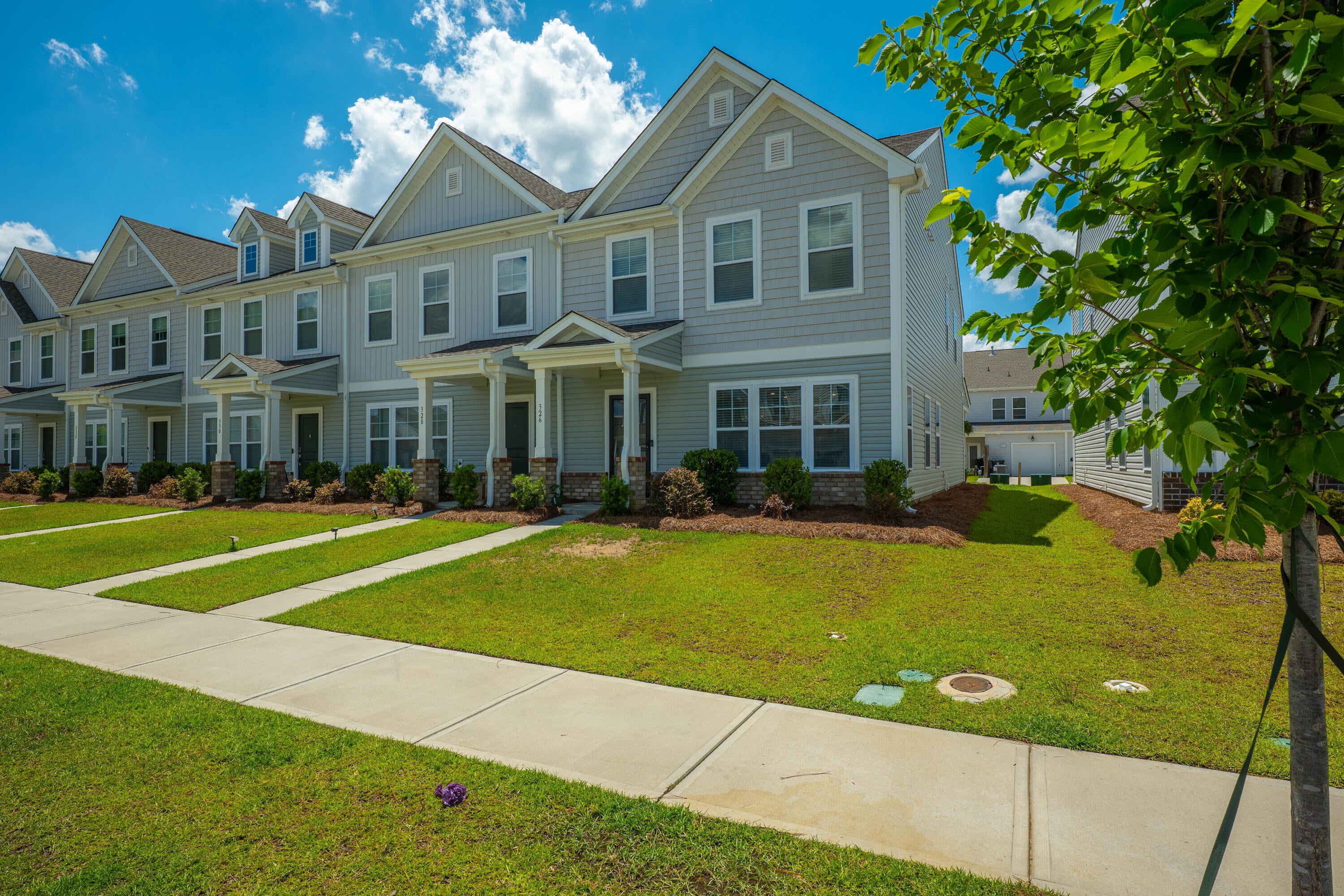 326 Surfbird Road 388
