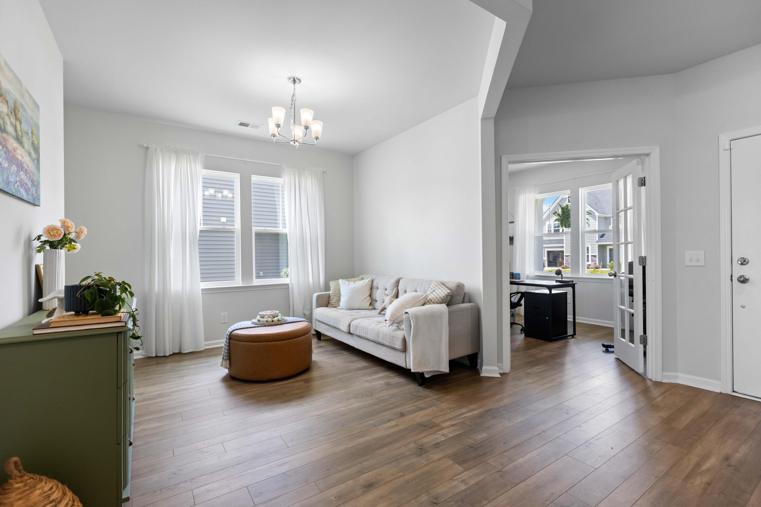 211 Squire Pope Road