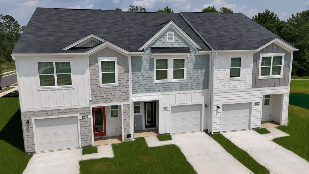 Photo of 511 Townsford Lane, Moncks Corner, SC 29461 (MLS # 25027644)