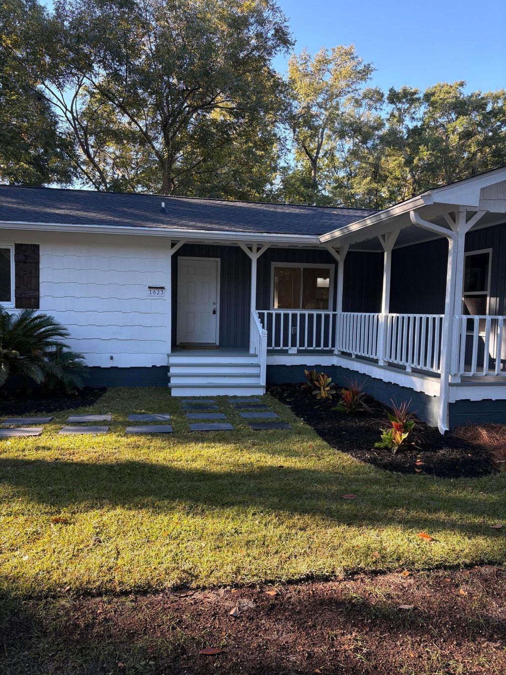 Photo of 1623 Pineview Road, Charleston, SC 29407 (MLS # 25029356)