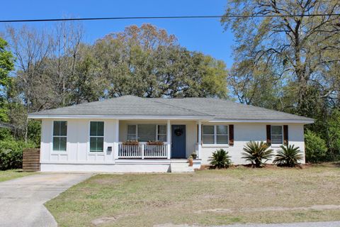 5242 Potomac Street North Charleston SC 29405