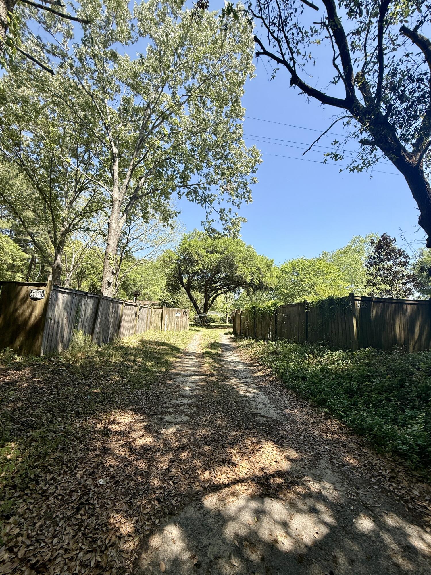 1886 United Drive