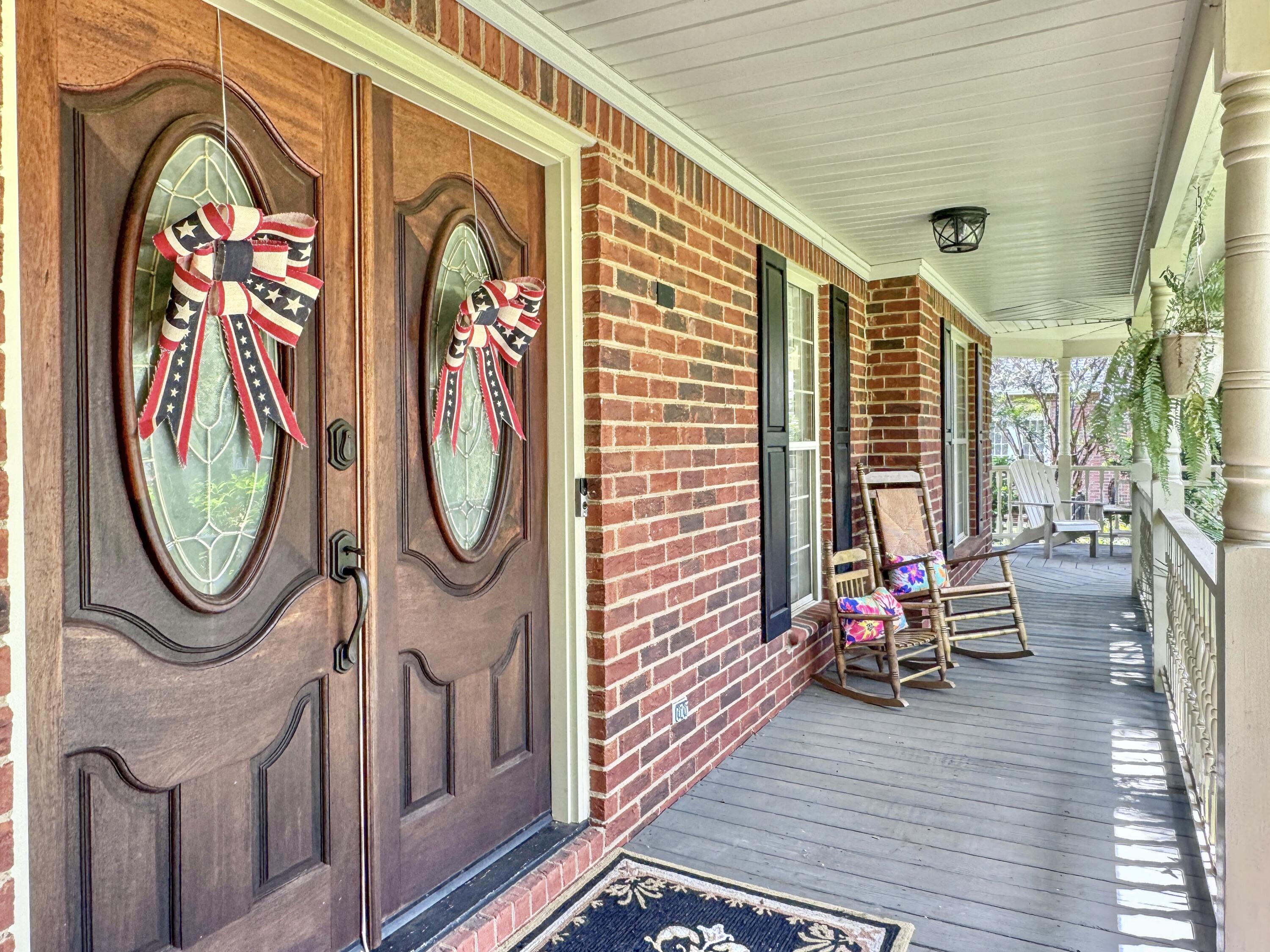 102 Castle Harbor Drive