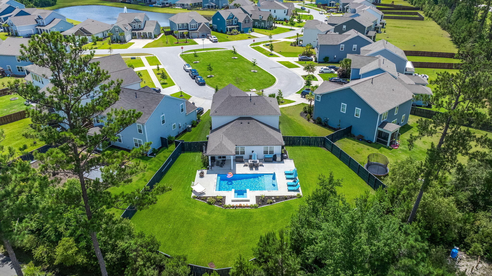 106 Claremont Court