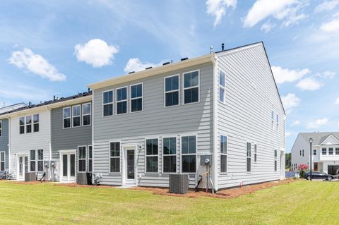 A home in Moncks Corner