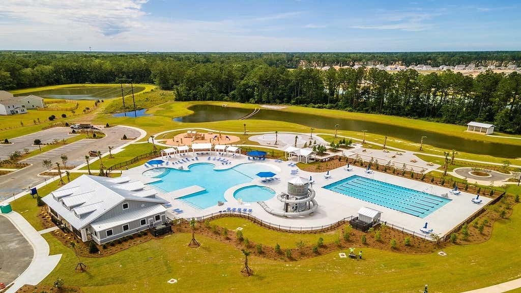 Photo of 364 Willow Run Drive, Summerville, SC 29486 (MLS # 26022287)