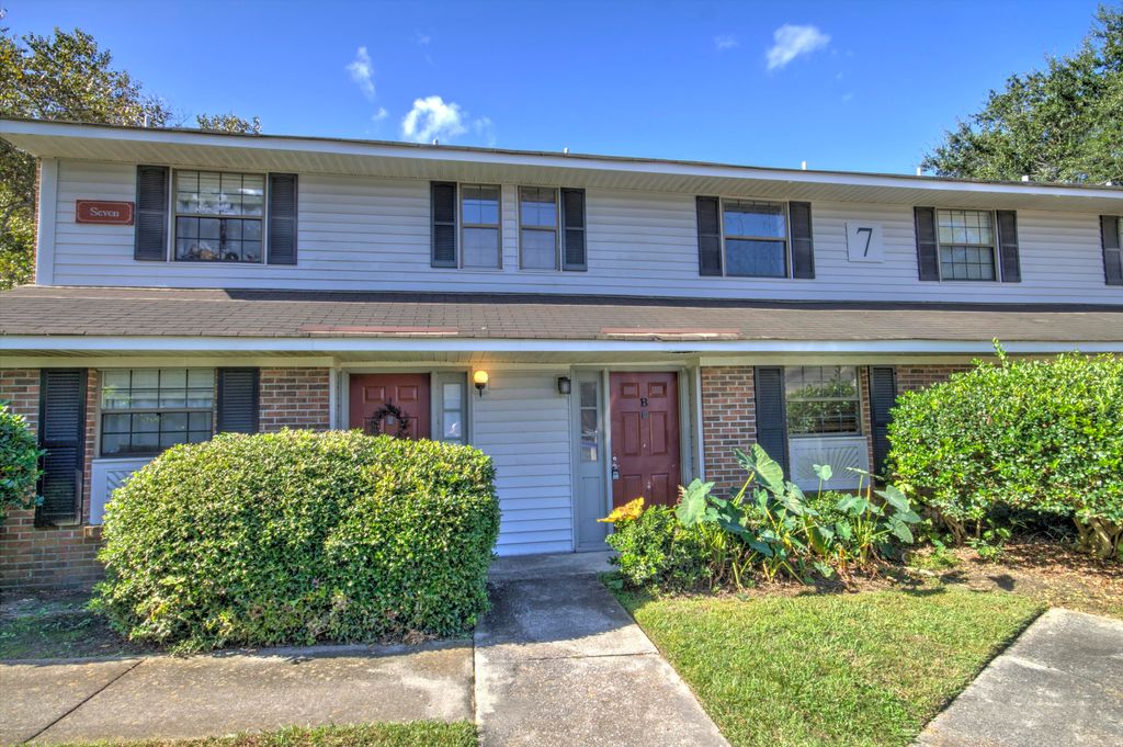 Photo of 2362 Parsonage Road #7b, Charleston, SC 29414 (MLS # 25028662)