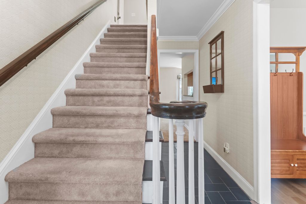 Photo of 103 Endicott Street, Summerville, SC 29485 (MLS # 26003036)