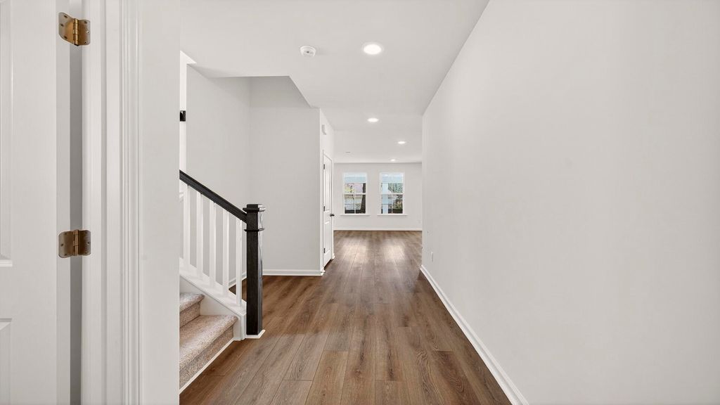 Photo of 425 Cadbury Loop, Summerville, SC 29486 (MLS # 26016753)