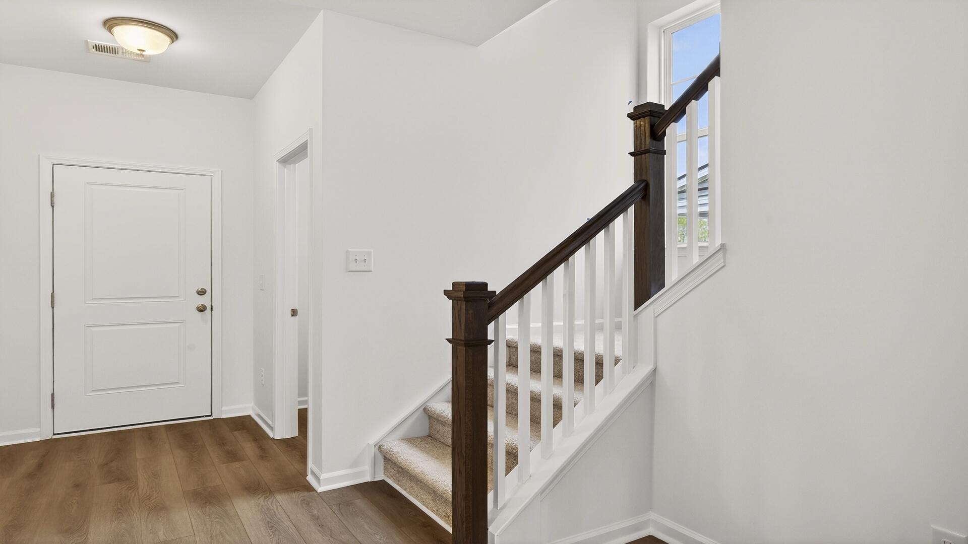 425 Cadbury Loop