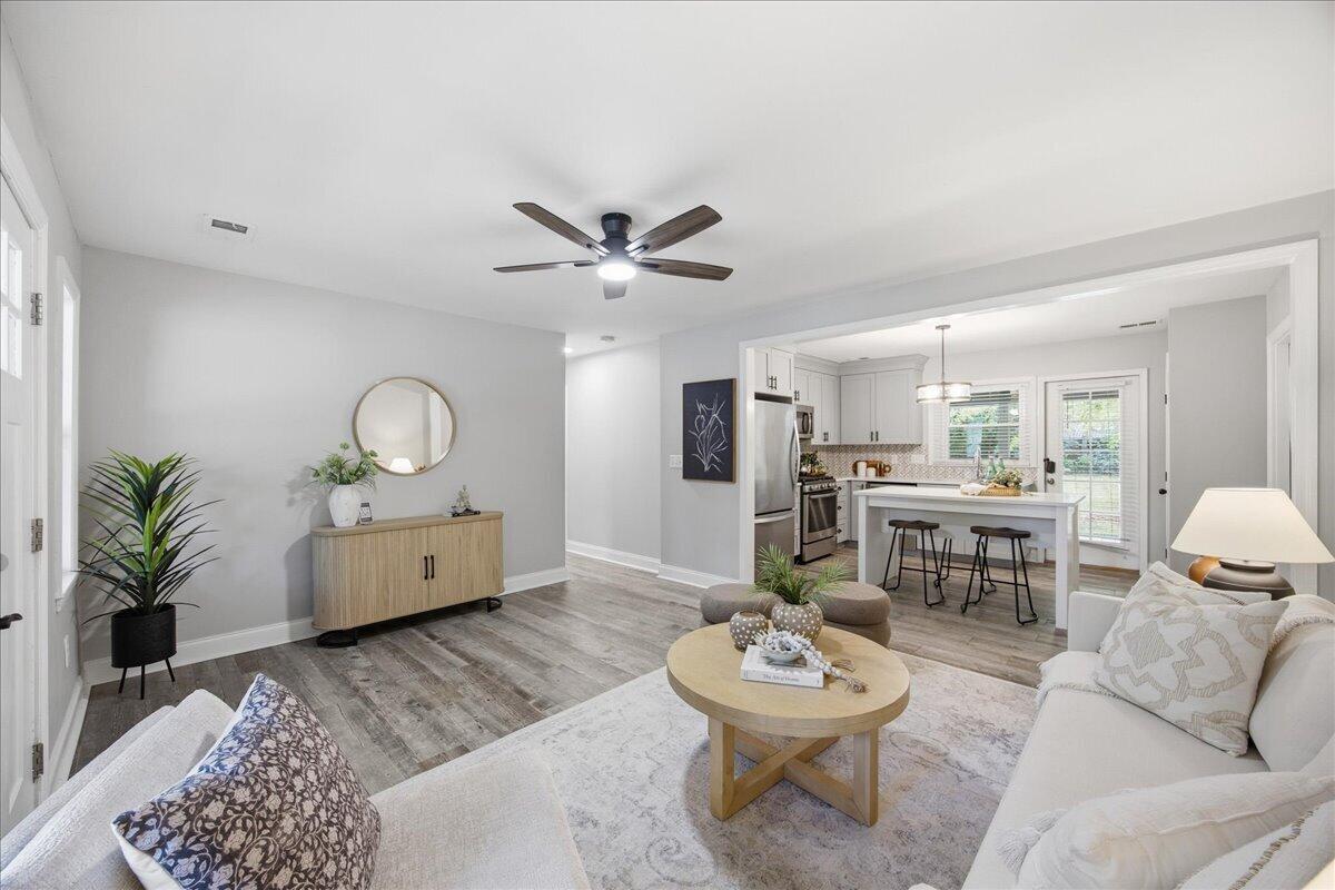 1114 Yeamans Hall Road