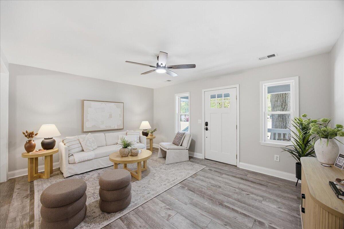 1114 Yeamans Hall Road