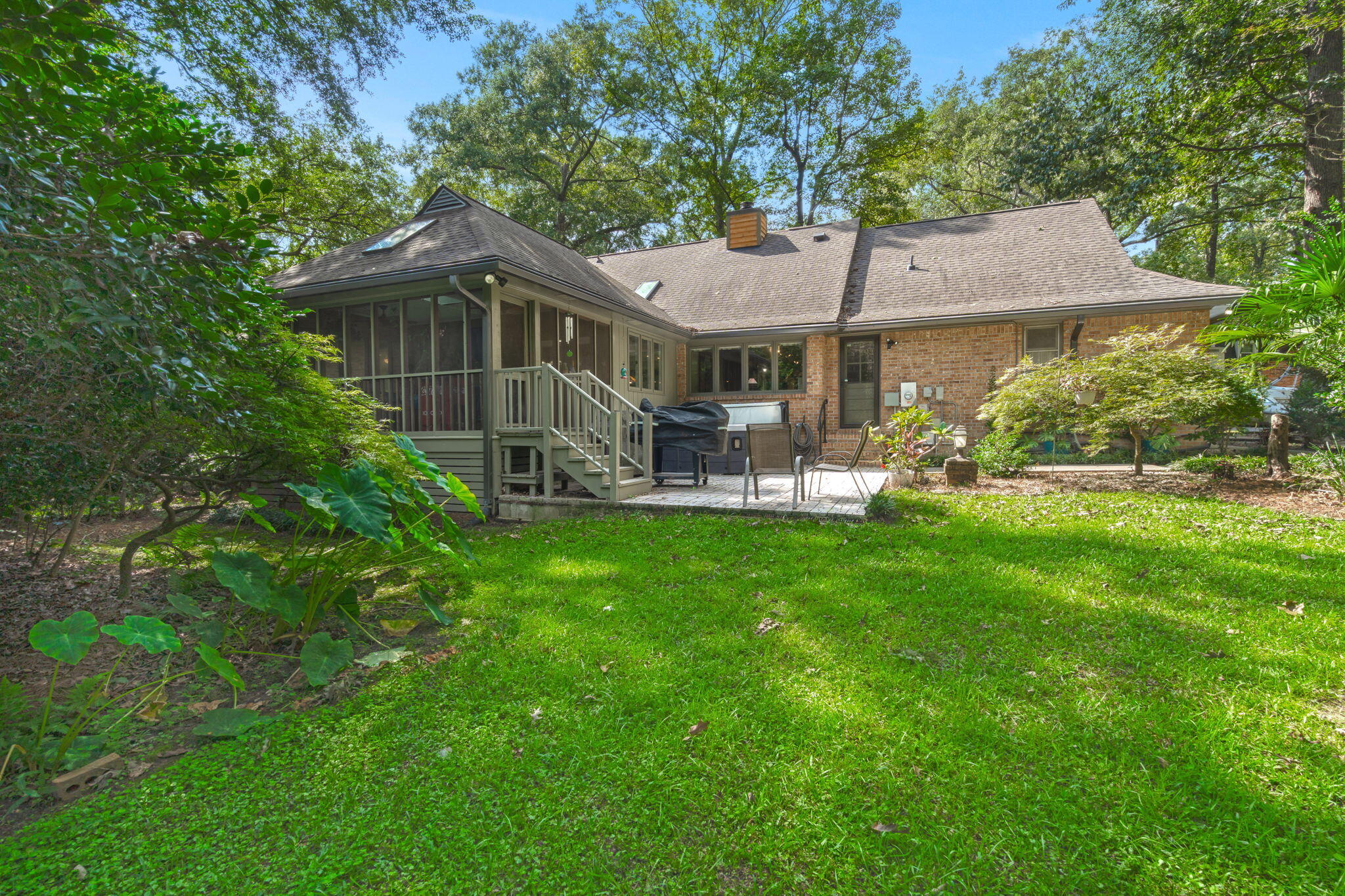 102 Dawnshire Court